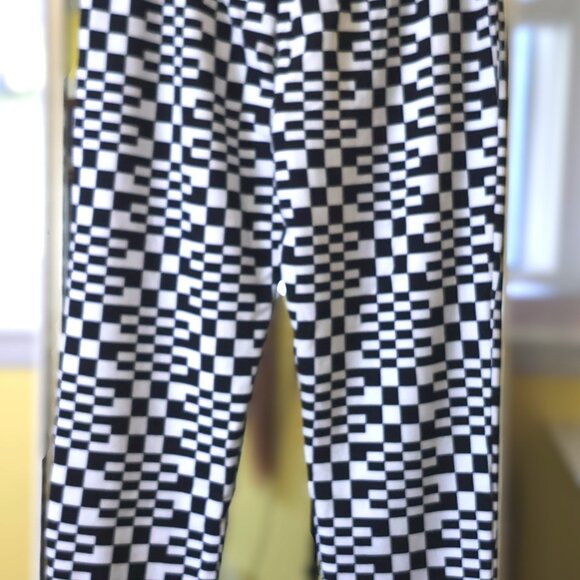 Black/White Checkered Volcom Sweatpants Medium - Picture 2 of 8